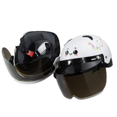 stampaggio ad iniezione dell'ABS 50K per il casco elettrico del motociclo dei bambini