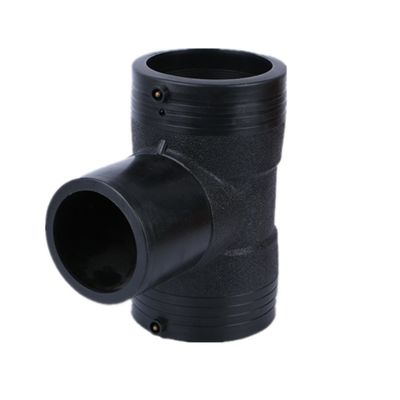 Giunto di plastica nero dell'accessorio per tubi di Electrofusion del PE di Mesh Skeleton Composite del cavo del T dello stampaggio ad iniezione