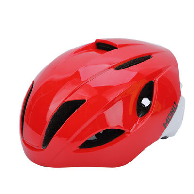 Casco di sicurezza dello stampaggio ad iniezione della montagna della strada degli uomini di plastica rossi della bicicletta con luminescenza di carico della lampada di coda